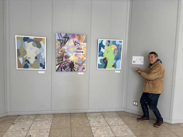 納品したアート。アーティスト・福間裕未の３点