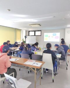 講義の様子（遠くから）