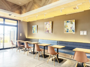 納品したアーティスト・福間裕未の３作品