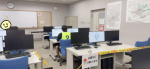 表計算　大輔の協議の様子　PCに向かっている