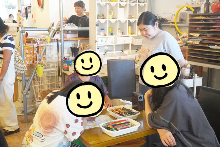 ぬりえブースのようす